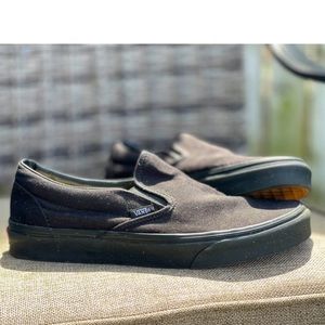 Black vans size 10